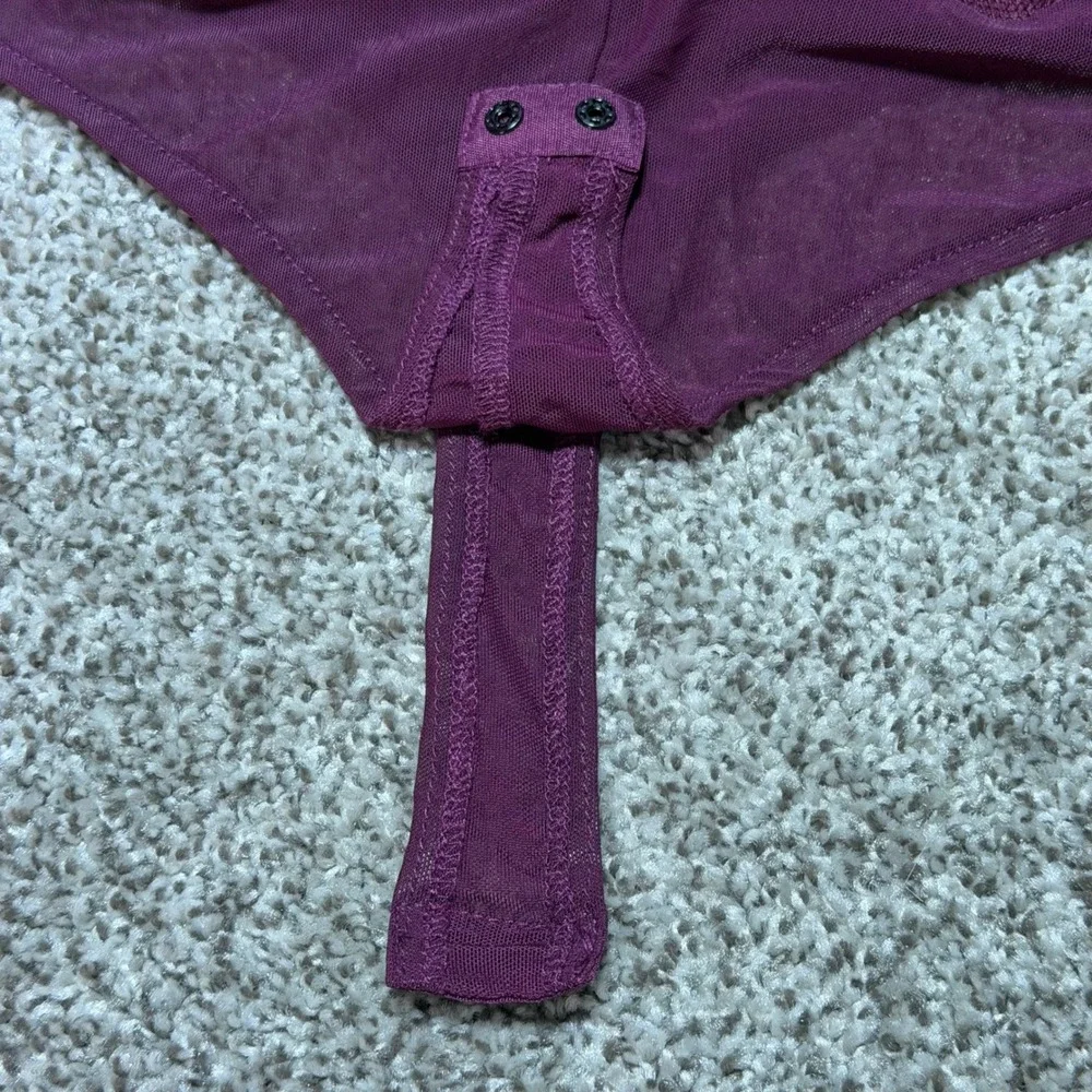Lulu's All About That Lace Burgundy Long Sleeve Bodysuit Sexy Deep V Neck size S